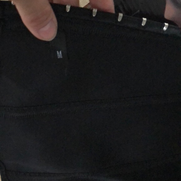 Waist cincher - Picture 3 of 3